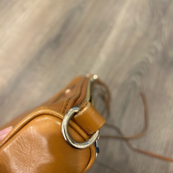 Rebecca Minkoff Large MAC Crossbody Bag with Gold Hardware - Picture 7 of 10